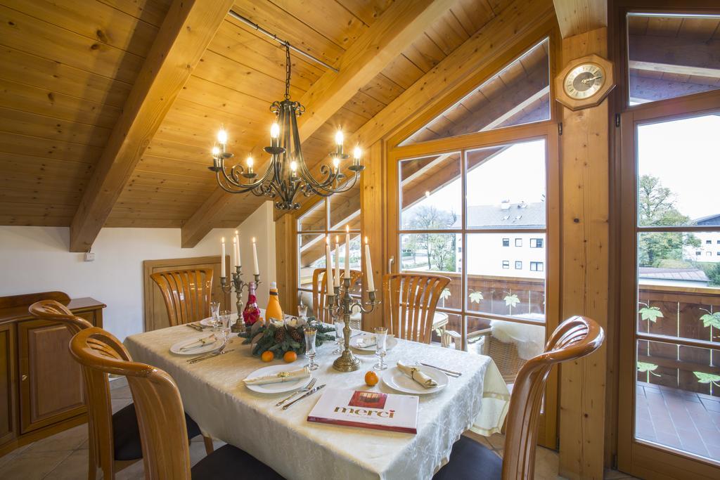 Golden Gapa Penthouse 1 Lejlighed Garmisch-Partenkirchen Værelse billede